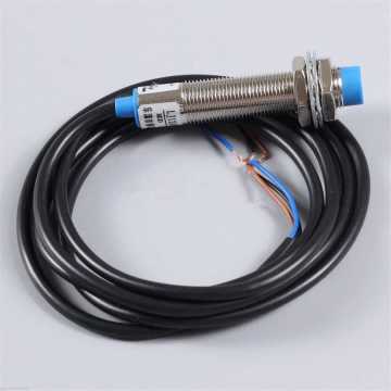 LJ12A3-4-Z/BX İnduktiv Məsafə Sensoru - 4 mm DC 6-36V