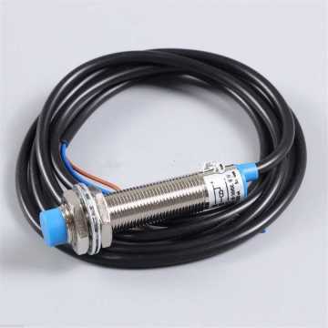 LJ12A3-4-Z/BX İnduktiv Məsafə Sensoru - 4 mm DC 6-36V