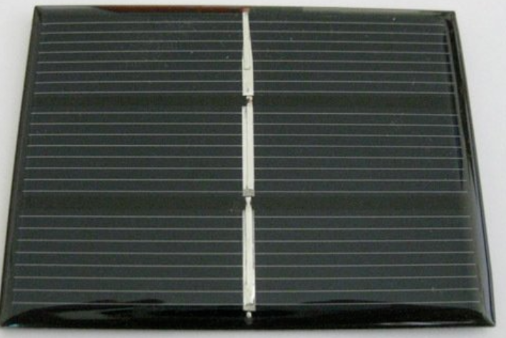 5.85W Günəş Paneli 90x60